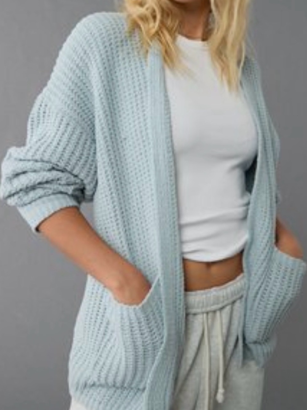 American Eagle NWT size XL cardigan